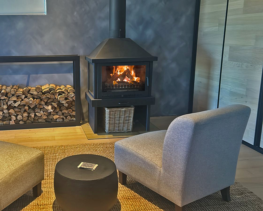 850mm Contemporary Built-in Fireplace with glass door 850mm Contemporary Built-in Fireplace with glass door